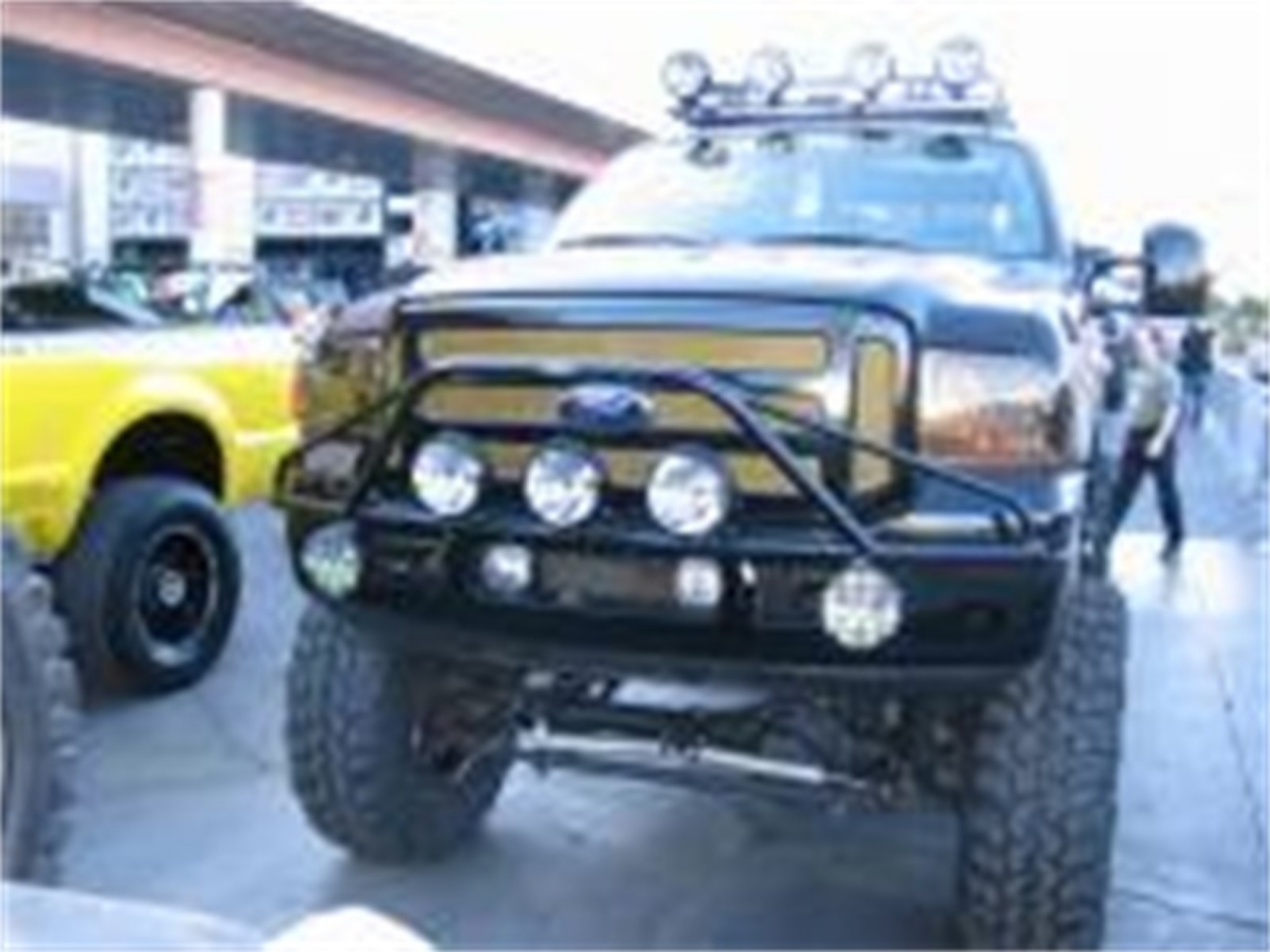 Picture of N-Fab Pre-Runner Light Bar 99-07 Ford F250-F350 Super Duty-Excursion - Tex- Black