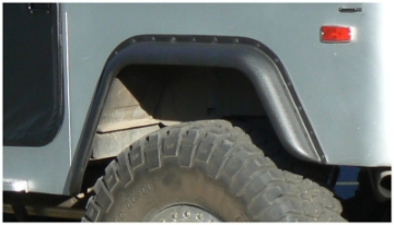 Picture of Bushwacker 65-84 Toyota Land Cruiser Cutout Style Flares 2pc - Black