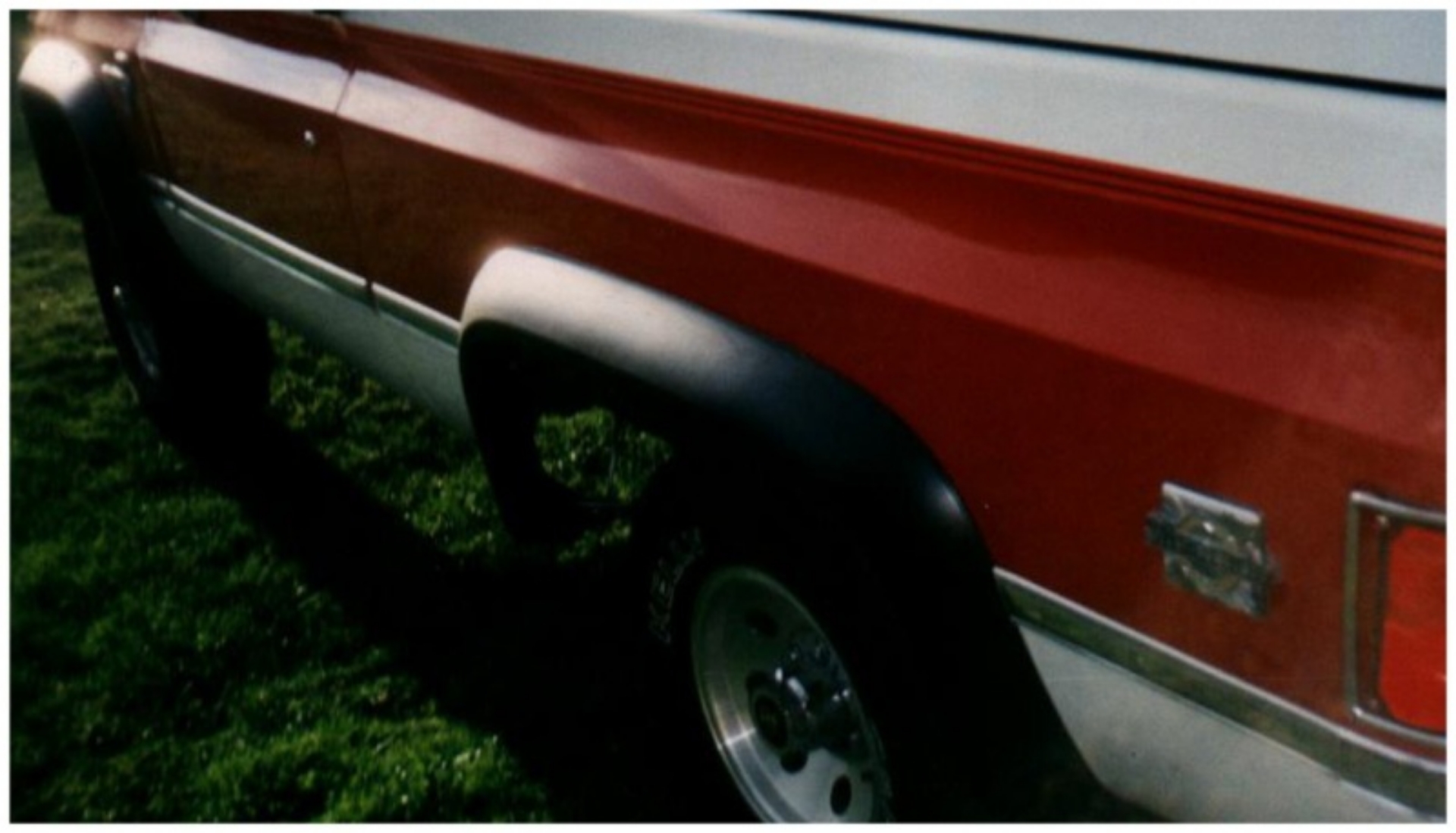 Picture of Bushwacker 81-91 Chevy Blazer Extend-A-Fender Style Flares 2pc Covers OEM Flare Holes - Black
