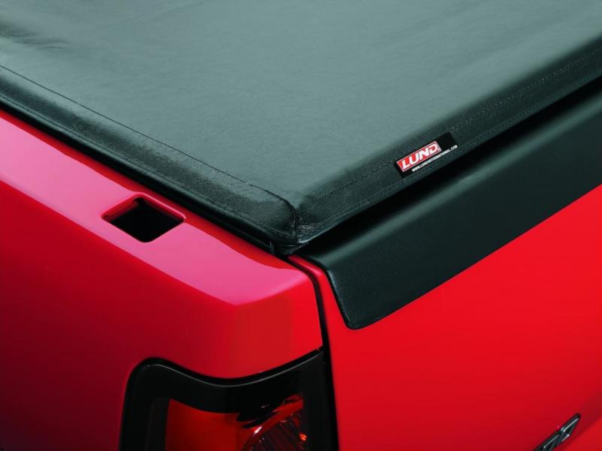 Picture of Lund 02-17 Dodge Ram 1500 8ft- BedExcl- Beds w-Rambox Genesis Roll Up Tonneau Cover - Black