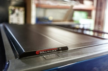 Picture of Roll-N-Lock 07-17 Toyota Tundra Crew Max Cab 65in E-Series Retractable Tonneau Cover