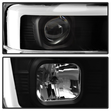 Picture of Spyder 08-10 Ford F-250 Projector Headlights V2 - Light Bar DRL LED - Black PRO-YD-FS08V2-LB-BK