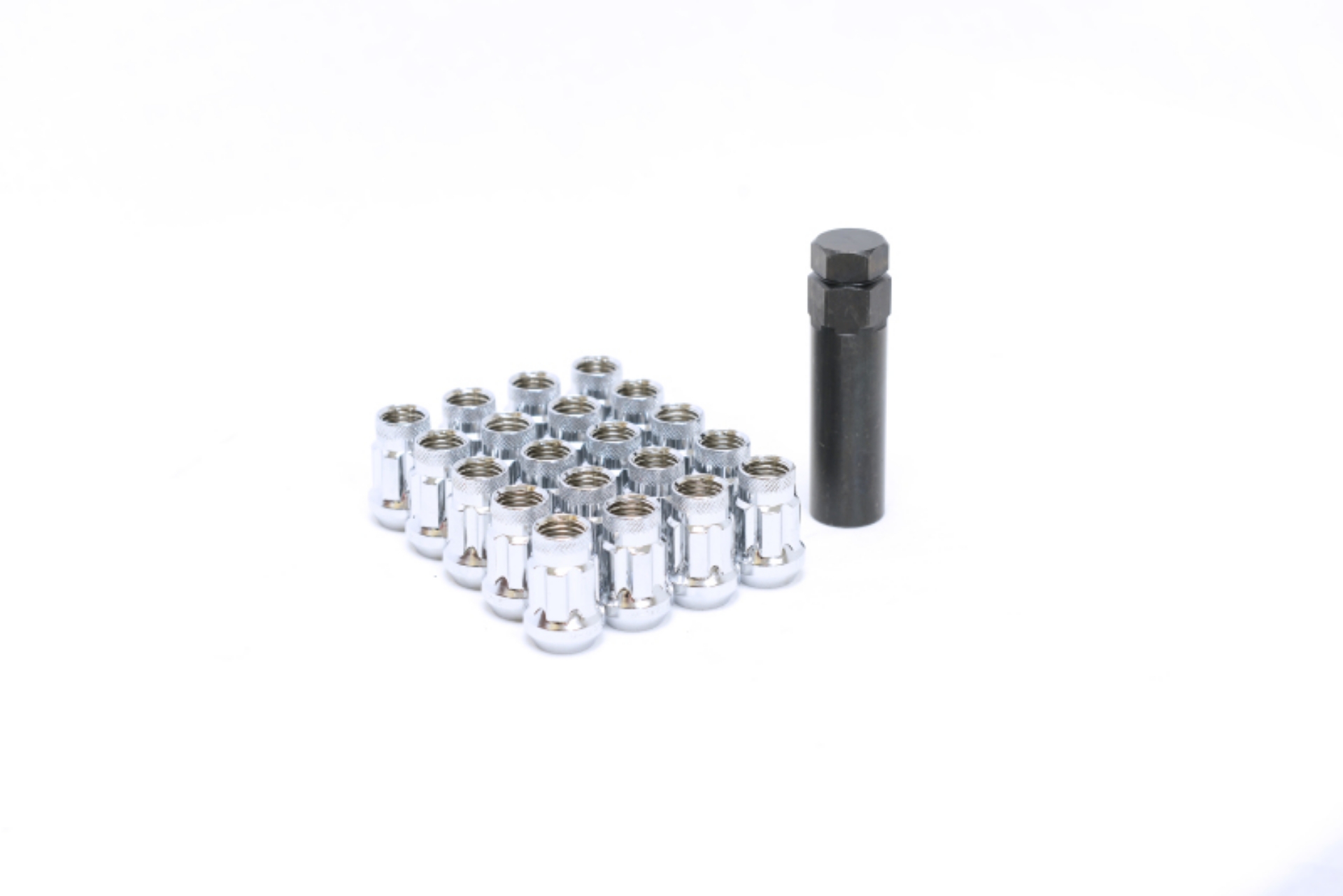 Picture of Wheel Mate Monster Lug 35 Short Lug Nut Set of 20 - Chrome 14x1-50