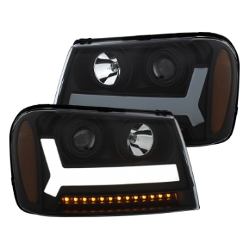 Picture of ANZO 2006-2009 Chevrolet Trailblazer Projector Headlights w- Plank Style Design Black w- Amber