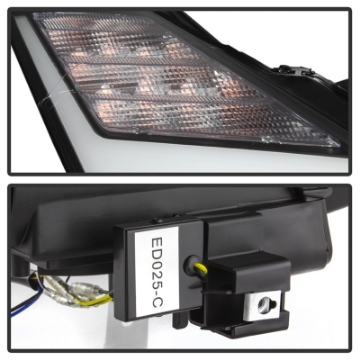Picture of Spyder Nissan GTR R35 09-14 - Projector Headlights - DRL LED - Black