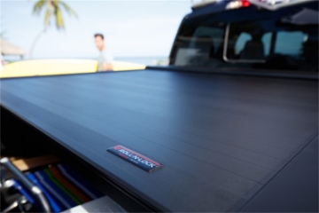 Picture of Roll-N-Lock 2019 Chevy Silverado 1500 68-3-8in E-Series Retractable Tonneau Cover