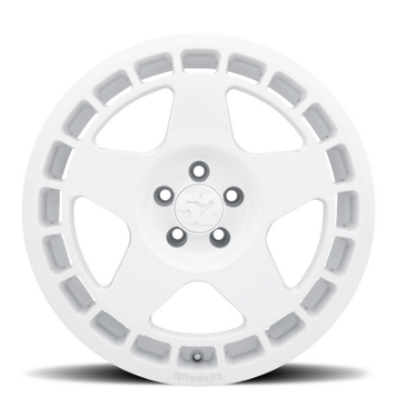 Picture of fifteen52 Turbomac 18x8-5 5x112 45mm ET 66-56mm Center Bore Rally White Wheel