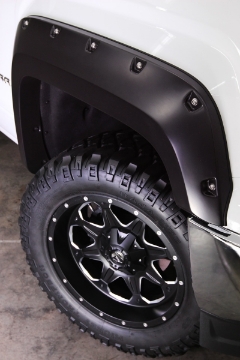 Picture of Bushwacker 18-19 Ford F-150 Max Pocket Style Flares 2pc - Black
