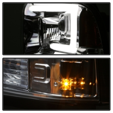Picture of Spyder 05-07 Ford F250-350-450 SD Ver 2 Proj Headlights - Light Bar DRL - Black PRO-YD-FS05V2-LB-C