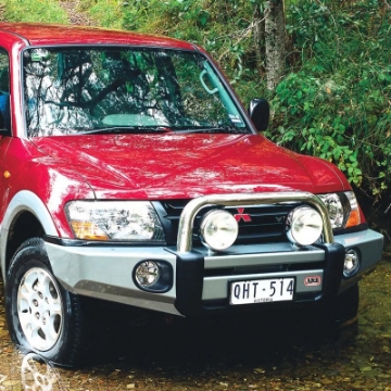 Picture of ARB Sahara Deluxe Bar Montero Nm 00-03