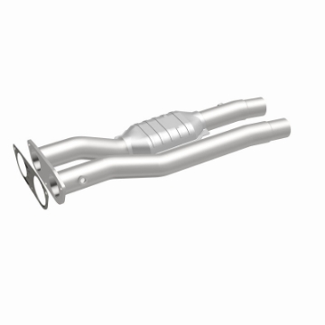 Picture of MagnaFlow Conv DF 96-97 7-4L 3500 Truck Rear