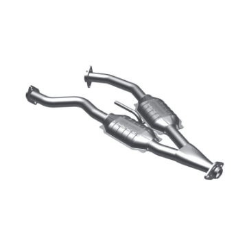 Picture of MagnaFlow Conv Direct Fit Lincoln 84 85