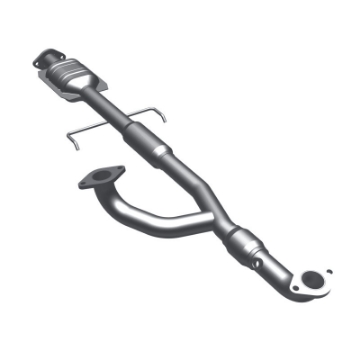 Picture of MagnaFlow Conv DF 00-03 Galant 3L rr OEM