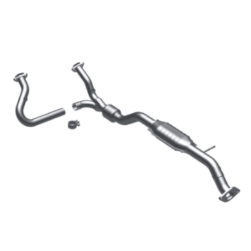 Picture of MagnaFlow Conv DF 00-05 Blazer 4WD 4-3L OEM