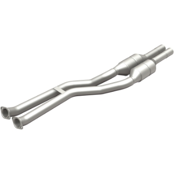 Picture of MagnaFlow Conv DF BMW 3 01-06 Rear OEM