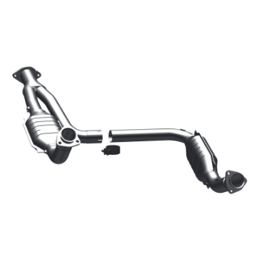 Picture of MagnaFlow Conv DF 00-01Tahoe-Yukon V8 5-7L