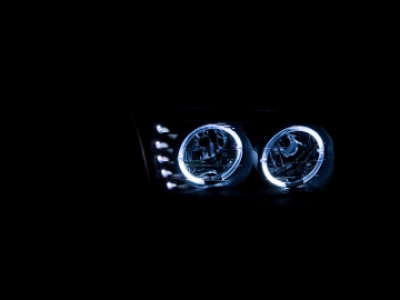 Picture of ANZO 1999-2006 Gmc Sierra 1500 Crystal Headlights w- Halo and LED Black