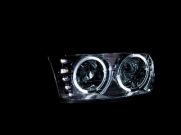 Picture of ANZO 1999-2006 GMC Sierra 1500 Crystal Headlights w- Halo and LED Chrome
