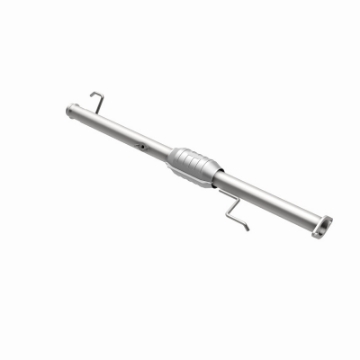 Picture of MagnaFlow Conv DF 00-04 Tundra 3-4L Rear