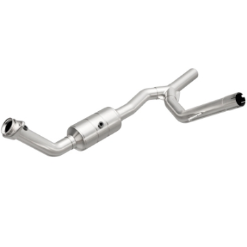 Picture of MagnaFlow Conv DF 07-08 Ford F-150 Pickup 5-4L P-S - 12-06-08 Lincoln Truck Mark LT 5-4L P-S