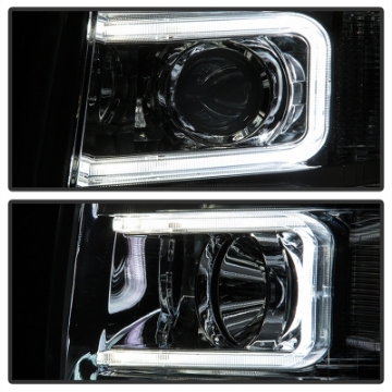 Picture of xTune Chevy Silverado 1500-2500-3500 07-13 Halo Projector Headlights Chrome PRO-JH-CS07-LED-C
