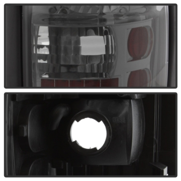 Picture of xTune Dodge Ram 1500-2500-3500 94-01 Euro Style Tail Lights Smoke ALT-ON-DRAM94-SM