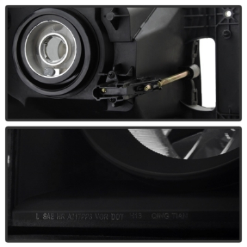 Picture of xTune Dodge Ram 1500 06-08 Amber Crystal Headlights Black Smoked HD-JH-DR06-AM-BSM