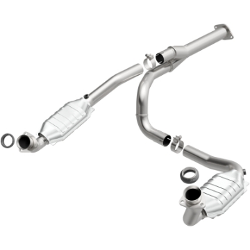 Picture of Magnaflow Conv DF 2002 Chevy E 1500 Van 4-3L