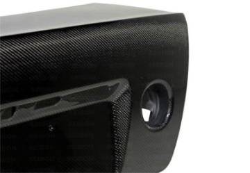 Picture of Seibon 00-05 Lexus IS300 OEM-Style Carbon Fiber Trunk-Hatch