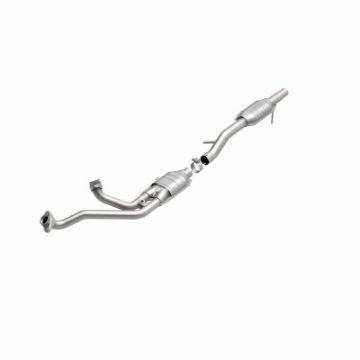 Picture of MagnaFlow Conv DF 87-93 Ford Bronco 4-9L - 87-95 F-150-F-250 Non SD-F-350 Non SD PU 4-9L CA