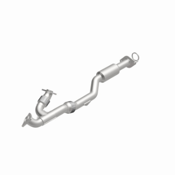 Picture of MagnaFlow Direct-Fit OEM EPA Compliant Catalytic Converter - 13-15 Nissan Pathfinder V6 3-5L