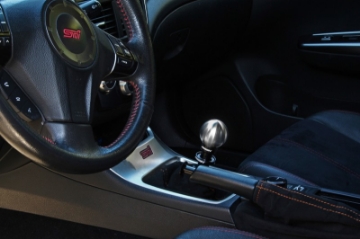 Picture of PERRIN 04-21 Subaru STI 6spd Manual SS Shift Knob - Ball Style