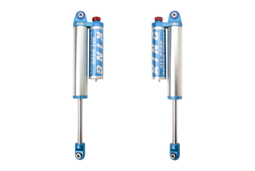 Picture of King Shocks 2016+ Nissan Titan XD Rear 2-5 Dia Piggyback Reservoir Shock w-Adjuster Pair