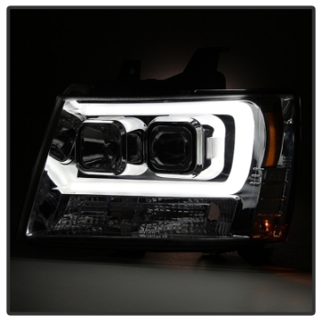 Picture of Spyder 07-14 Chevy Suburban-1500-2500-Tahoe V2 Projector Headlights Smoke PRO-YD-CSUB07V2-DRL-SM