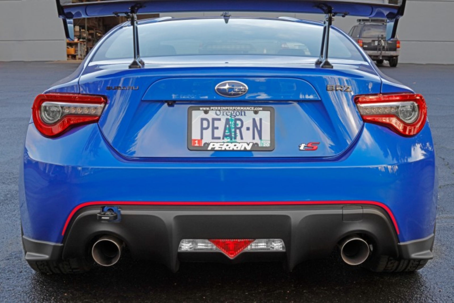 Picture of PERRIN 13-26 Subaru BRZ - 13-20 Scion FRS & Toyota 86 - 22-26 GR86 Tow Hook Kit Rear - Black