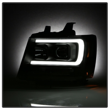 Picture of Spyder 07-14 Chevy Suburban-1500-2500-Tahoe V2 Projector Headlights All Blk PRO-YD-CSUB07V2-DRL-BKV2