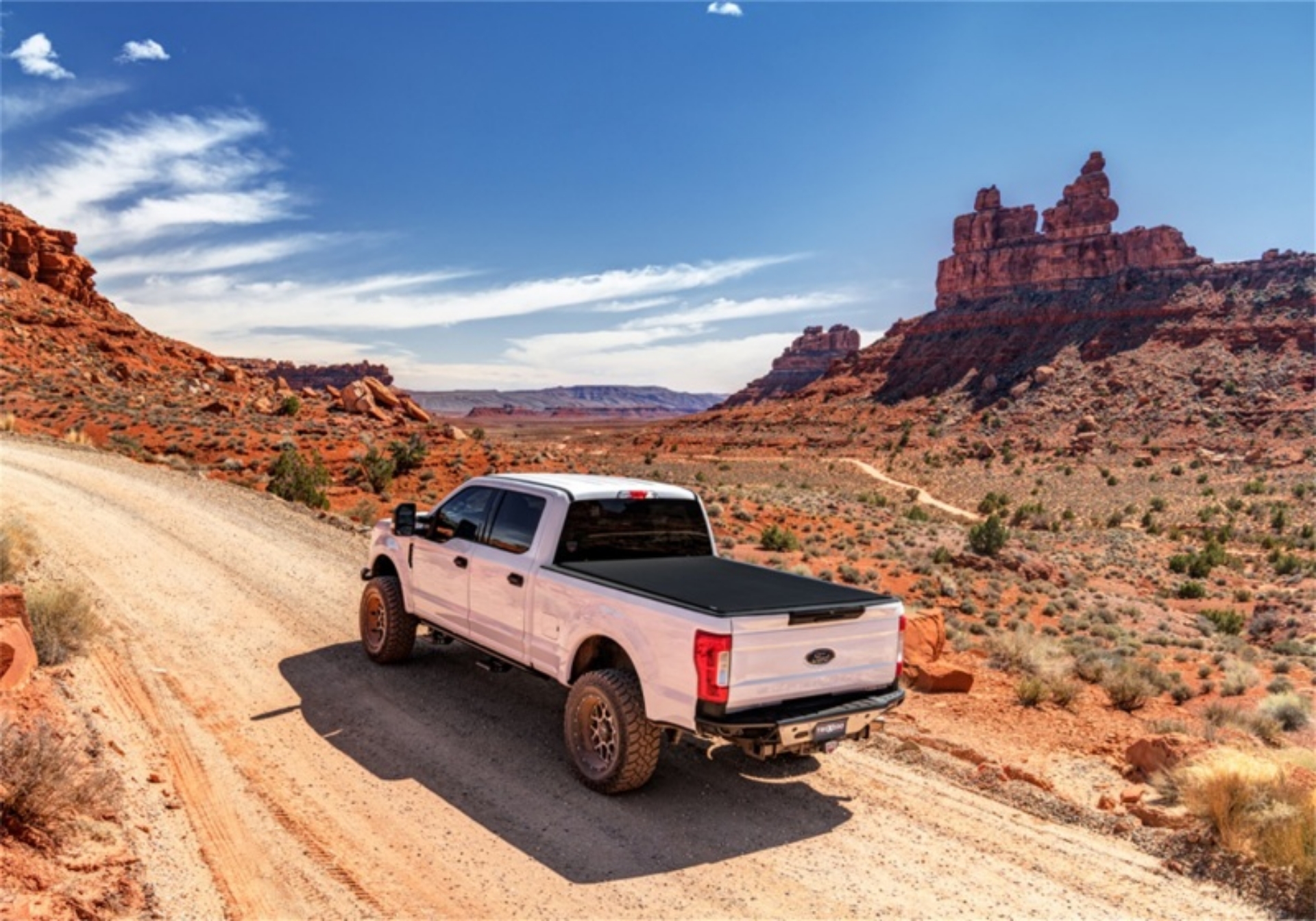 Picture of Truxedo 15-21 Ford F-150 8ft Sentry CT Bed Cover