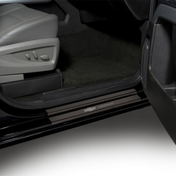 Picture of Putco 14-18 Chevy Silv LD - Crew Cab w- CHEVROLET Etching 8pcs Black Platinum Door Sills