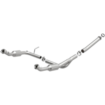 Picture of MagnaFlow Conv Direct Fit OEM 2004-2005 Ford Explorer-Mercury Mountaineer Underbody