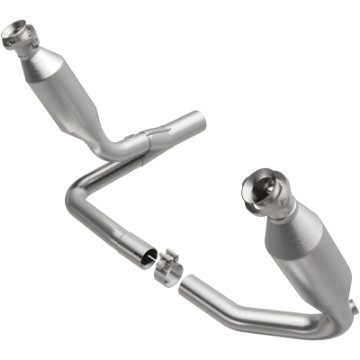 Picture of MagnaFlow Conv Direct Fit OEM 2004 Dodge Dakota Underbody