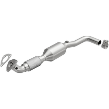 Picture of MagnaFlow 14-16 Cadillac ELR 1-4L-12-15 Chevrolet Volt 1-4L OEM Grade Direct Fit Catalytic Converter