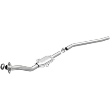 Picture of MagnaFlow Conv DF California Grade 92-93 Chrysler Town & Country 3-3L-94-95 Town & Country 3-8L