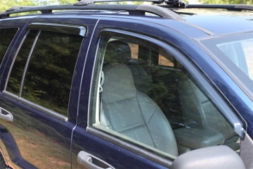 Picture of Rugged Ridge Window Rain Deflectors 05-10 Grand Cherokee WK