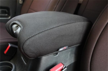 Picture of Rugged Ridge Console CoverNeoprene Black 11-18 JK