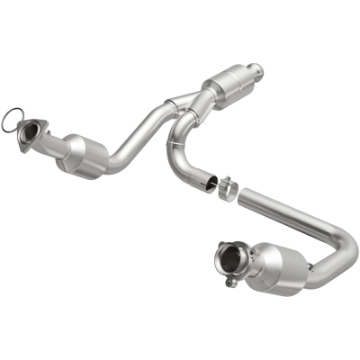 Picture of MagnaFlow Conv Direct Fit 14-16 GMC Sierra 1500 V6 4-3L