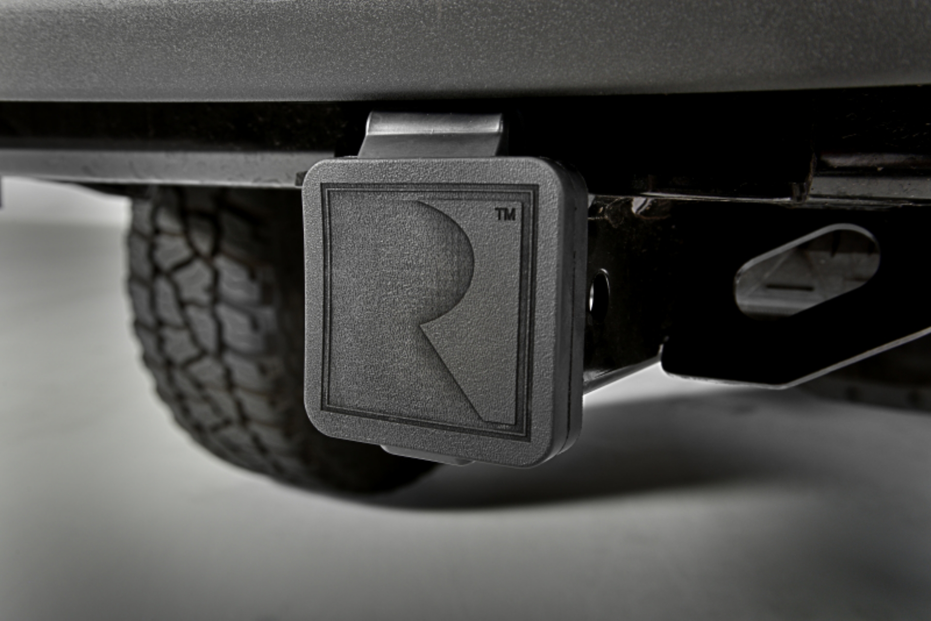 Picture of Discontinued - Roush 15-24 F-150 2-Inch Hitch Cover