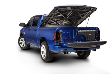 Picture of UnderCover 07-18 Chevy Silverado 1500 19 Legacy Passengers Side Swing Case - Black Smooth