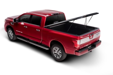 Picture of UnderCover 16-20 Nissan Titan 6-5ft SE Bed Cover - Black Textured