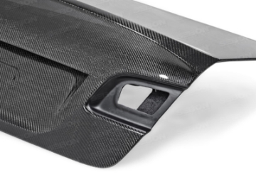 Picture of Seibon 07-13 BMW E92 2DR CSL Style Carbon Fiber Trunk-Hatch