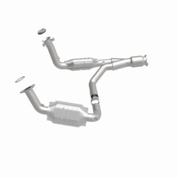 Picture of MagnaFlow Conv DF 06-09 Chevy Trailblazer SS 6-0L SS *NOT FOR SALE IN CALIFORNIA*
